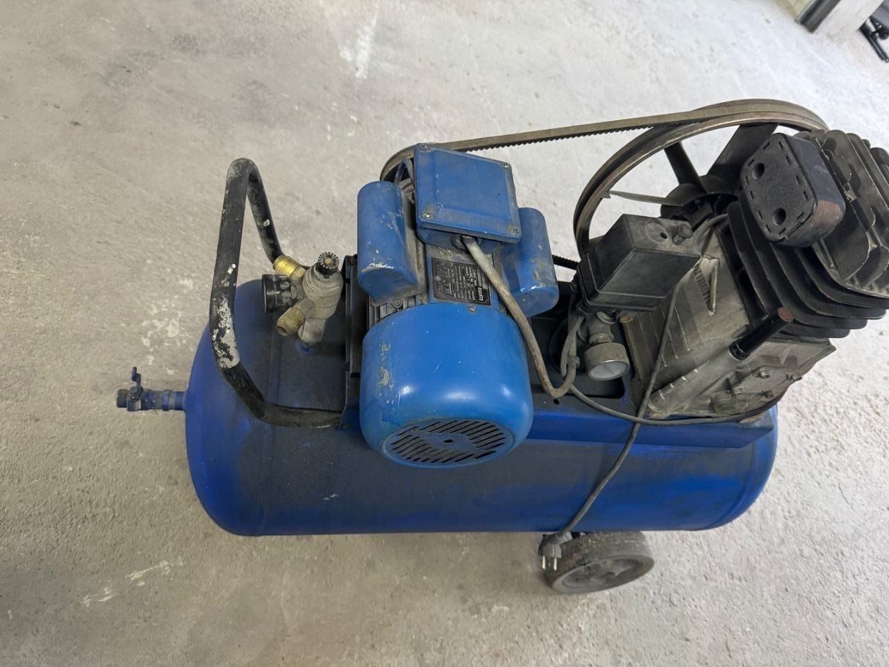 Kompresor 100l